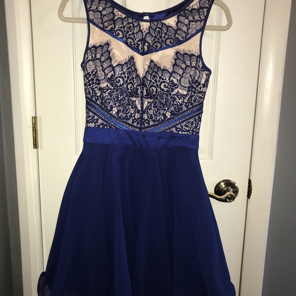 Perfect for prom! blue nude lace full skirt dress - Picture 3 of 4